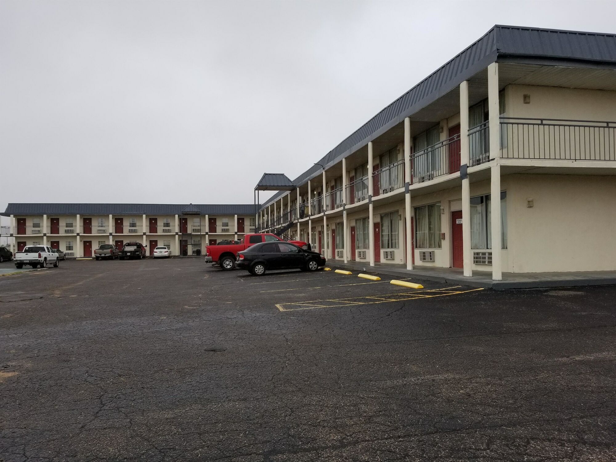 Knights Inn Midland Kültér fotó